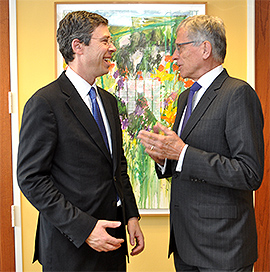 Chattanooga Mayor Andy Berke with FCC Chairman Tom Wheeler